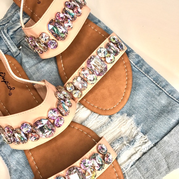 🚨LAST PAIR!!//The Coraline//Pink jeweled Sandal - Picture 4 of 8